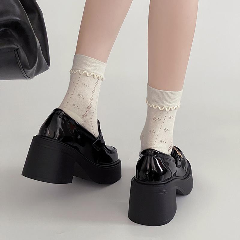 Fashion leather buckle temperament thick heel high heels small leather shoes women's autumn French retro with skirt light mouth single shoes women'