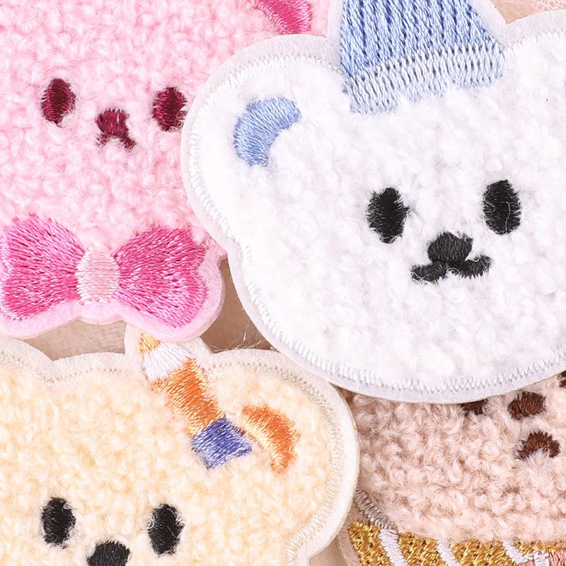 Original embroidery sticker embroidery label cartoon animal bear towel embroidery hand account DIY patch sticker accessory cloth sticker