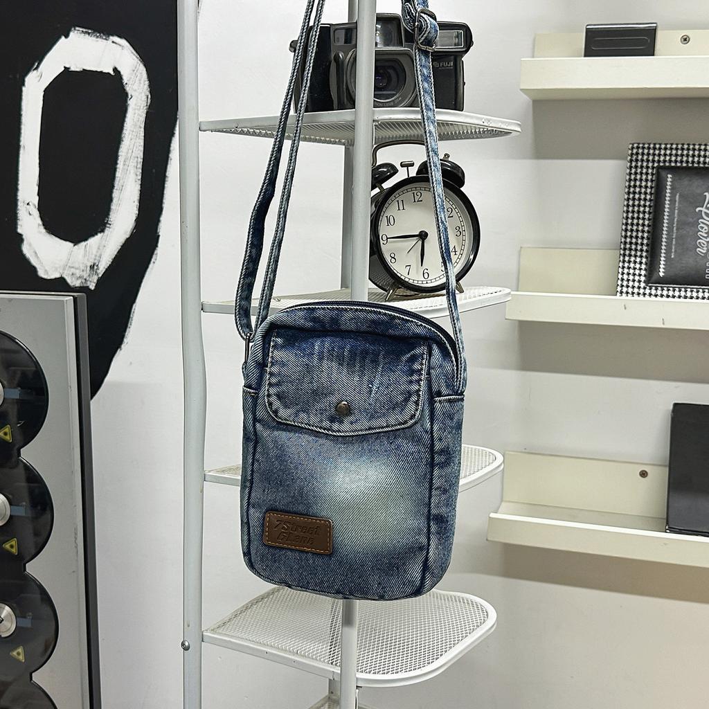 Vintage Denim Simple Crossbody Bag for Women Men Fashi Mini Shoulder Bag Comfortable and Versatile Texture Travel Phe Bag