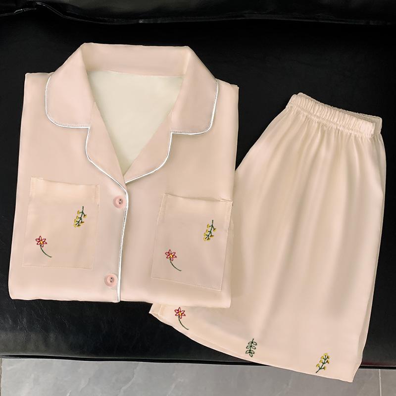 

Simple Casual Japanese Small Flower Cold Silk Cool Pajamas Women S Loungewear Set Can Be Worn Outside The Real Shot XL