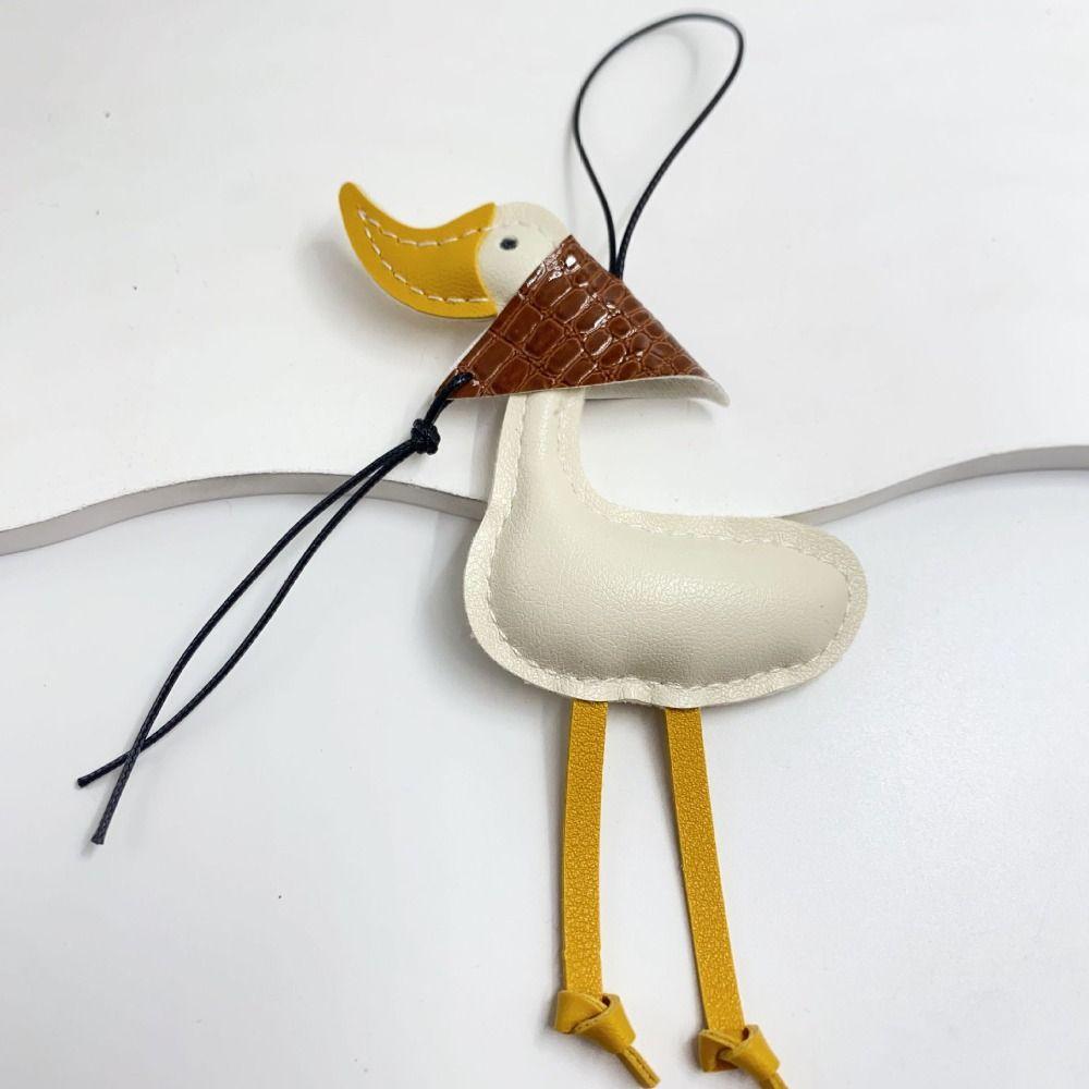 Hanger Pu Leather DuckKeychain Cartoon Bag Charm Trendy Scarf Duck Pendant Women