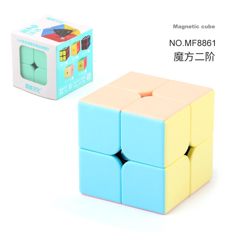 

Красочная и прочная игрушка-пирамидка, предлагающая увлекательные задачи для каждого. MF8861 Cube