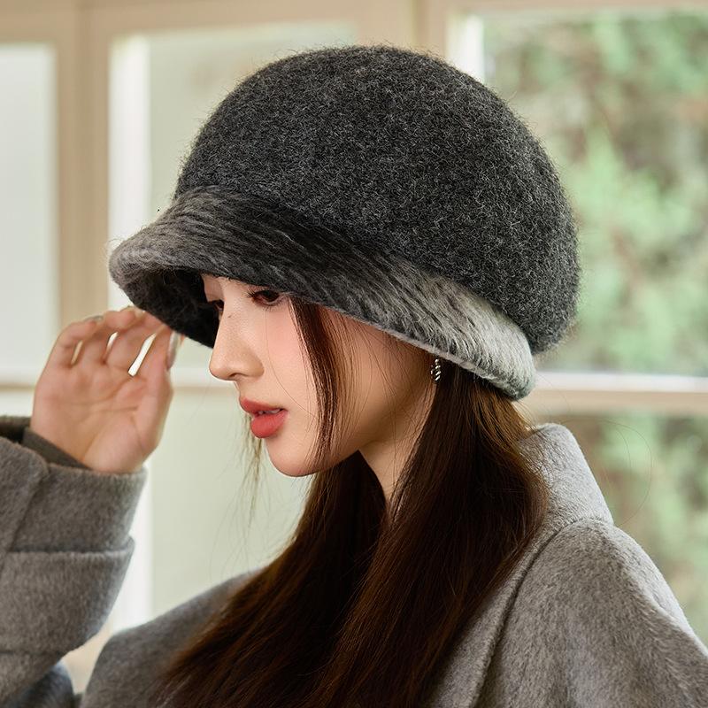 

Korean Retro Hat for Women In Autumn and Winter Versatile Big Head Circumference Casual Beret Windproof Warm British Style Painter Hat New average size