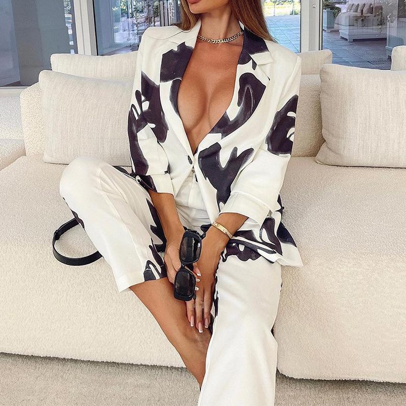 

Европейский и американский женский модный костюм в стиле ретро с принтом X-Large чёрный