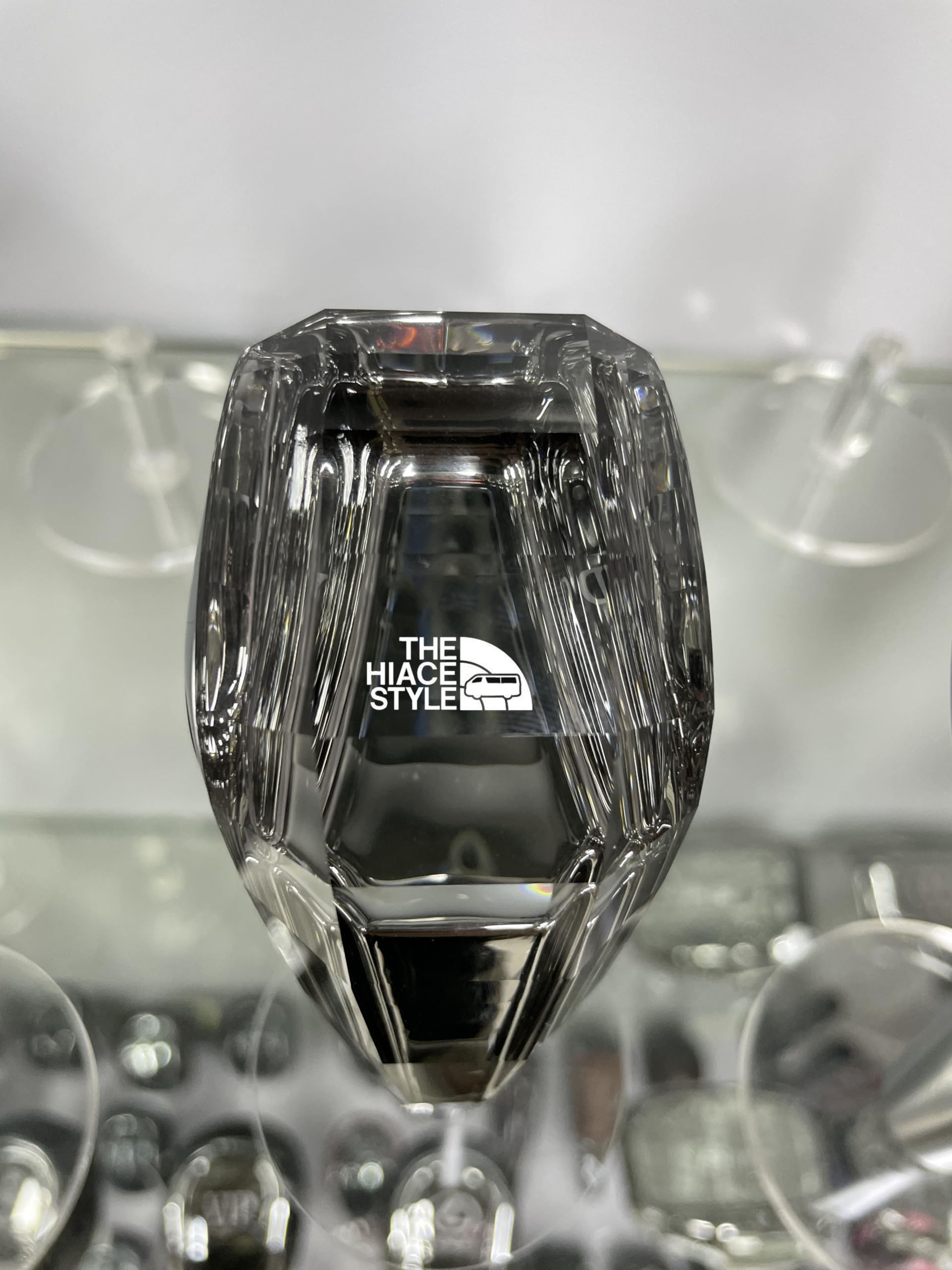 

Куклал Тойота Хайс HIACE (2004-2024 гг.) Кристальная ручка переключения передач с улучшенной светодиодной подсветкой и сенсорным управлением 7 чёрный