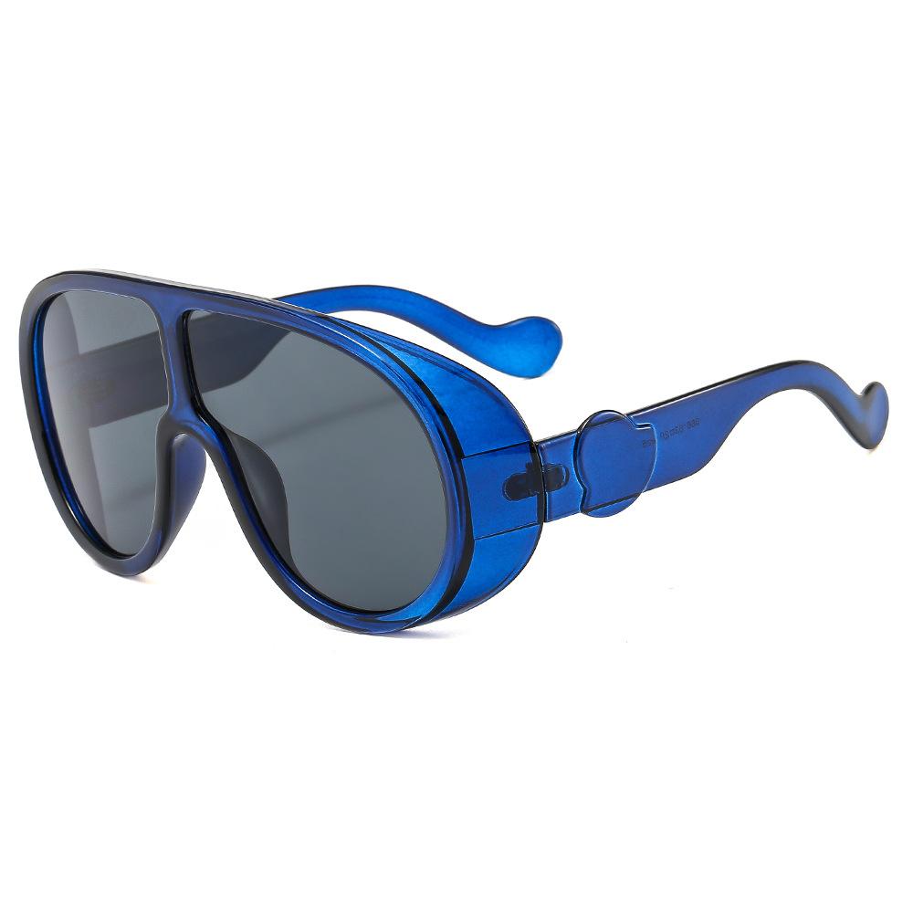 

Punk Sunglasses men Exaggeration large frame Eyeglasses Durable sun Eyeglasses Durable Men s Female cool sunglasses MULTI