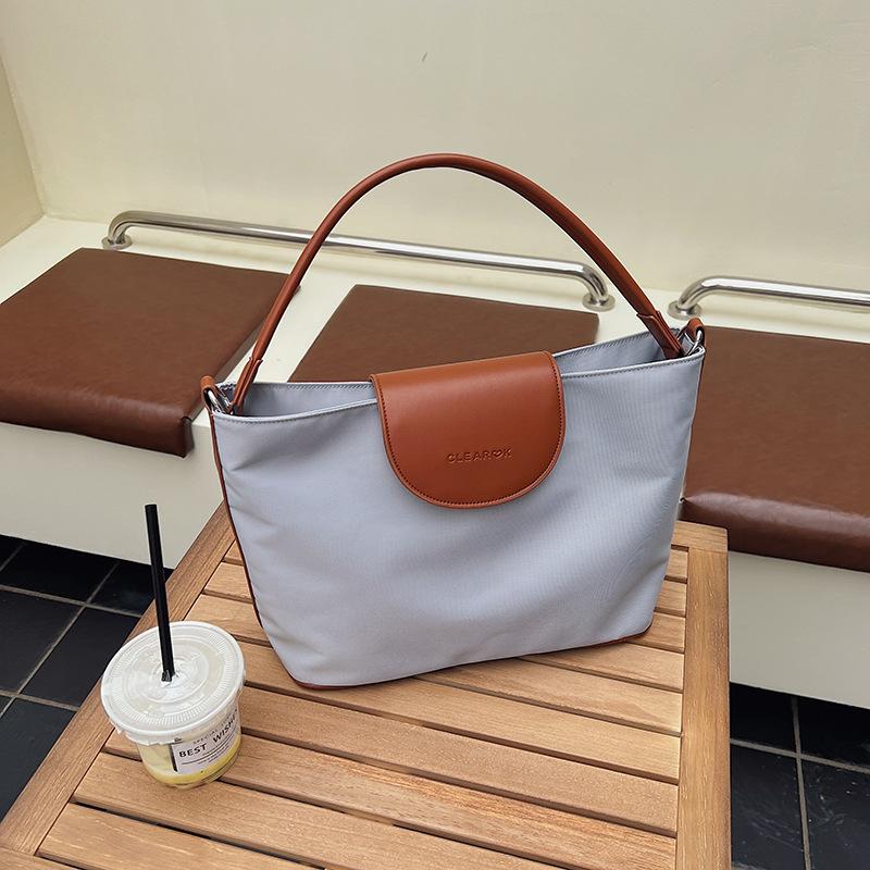 New summer commuting large-capacity tote bag women's slack niche contrasting color splicing women's backpack