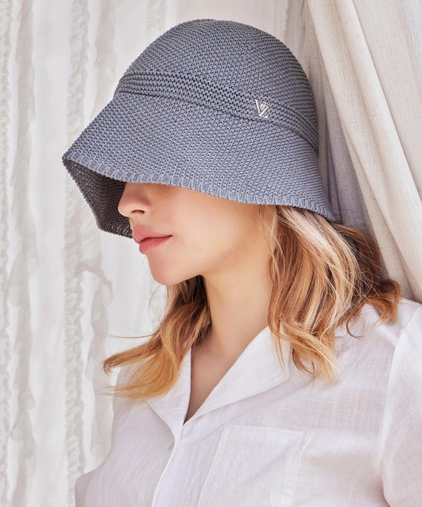 Bajal Vz Studded Logo Summer Knit Bonnet Hat Gray