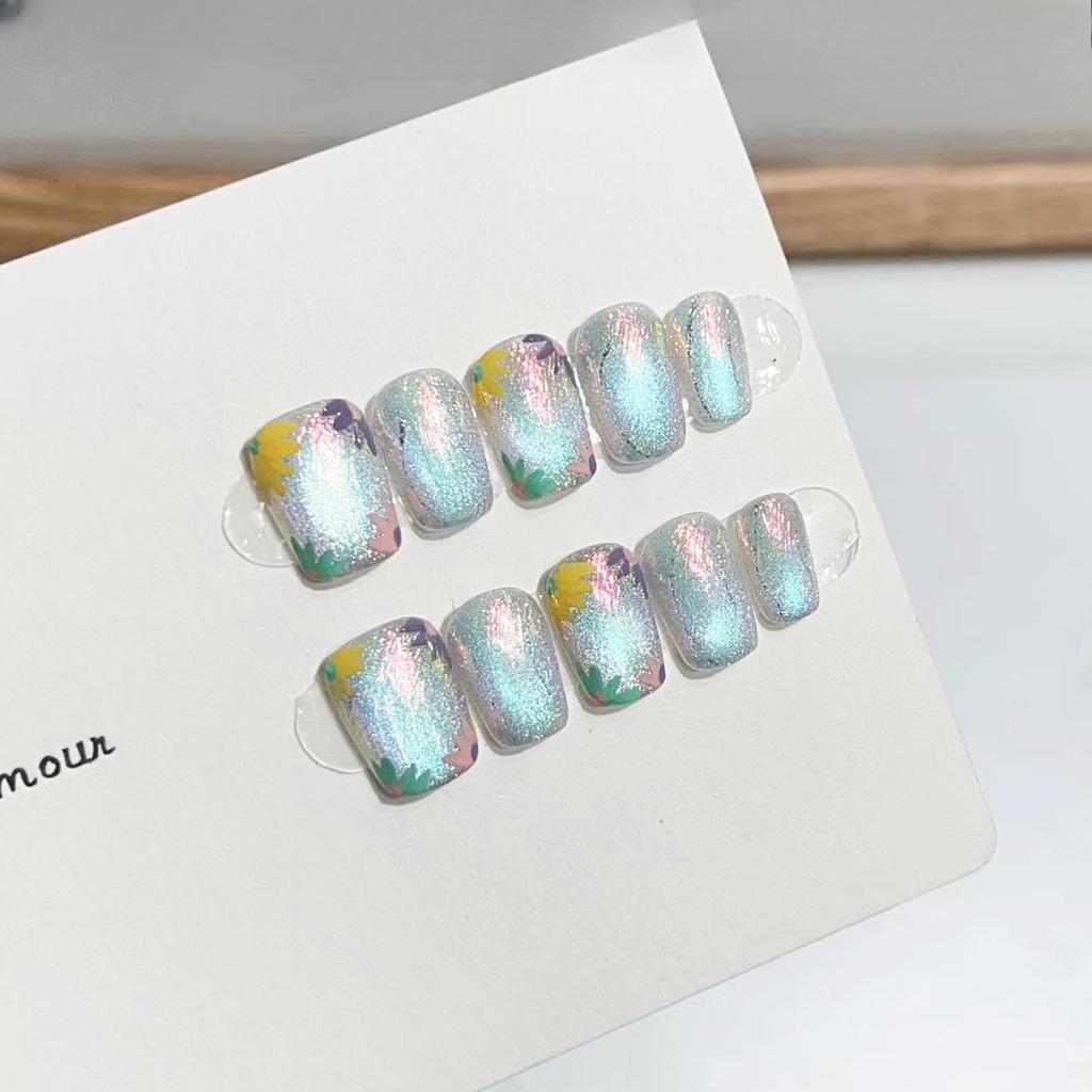 Summer Nail Art Fake Nail Patches Ins Short Dopamine Hand-painted Sun Aurora Cat Eye Wear Nail Patches