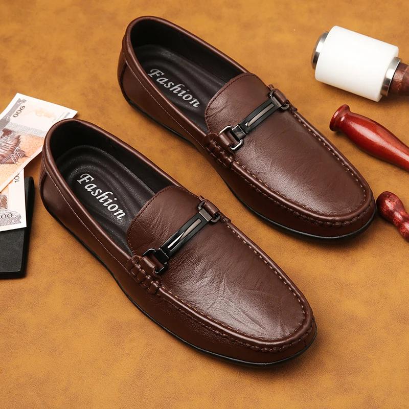 Fashion Summer Luxury Brand Loafers Genuine Leather Mens Shoes Slip On Flats Casual Shoes Man Moccasins Soft Sole Men Wedding Footwear