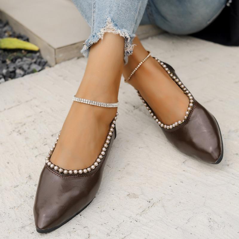 

Large size pointed head shallow mouth single shoes women s spring and autumn new pearl versatile pedal shallow mouth Doudou shoes 43 коричневый