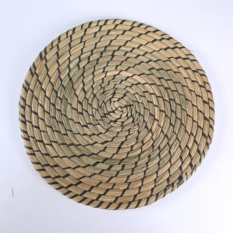 HeMu Strohgedeckte Tischmatte Verdickte Isolationsmatte Strohgedeckte Gewebte Tischmatte Sandtopfmatte Heim- und täglicher Gebrauch Sandtopfmatte Schüsselmatte