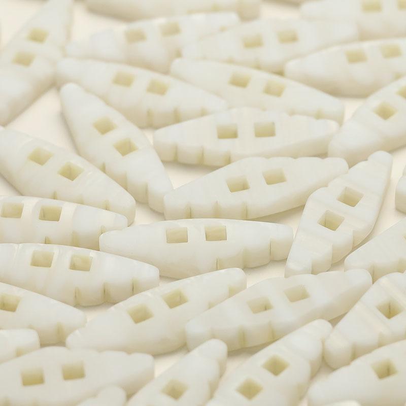 5Pcs Rhombus Two-Eyed Resin Buttons Double-Sided Woolen Fur Coat Buttons Women'S Jacket Trench Coat Decorative Buttons