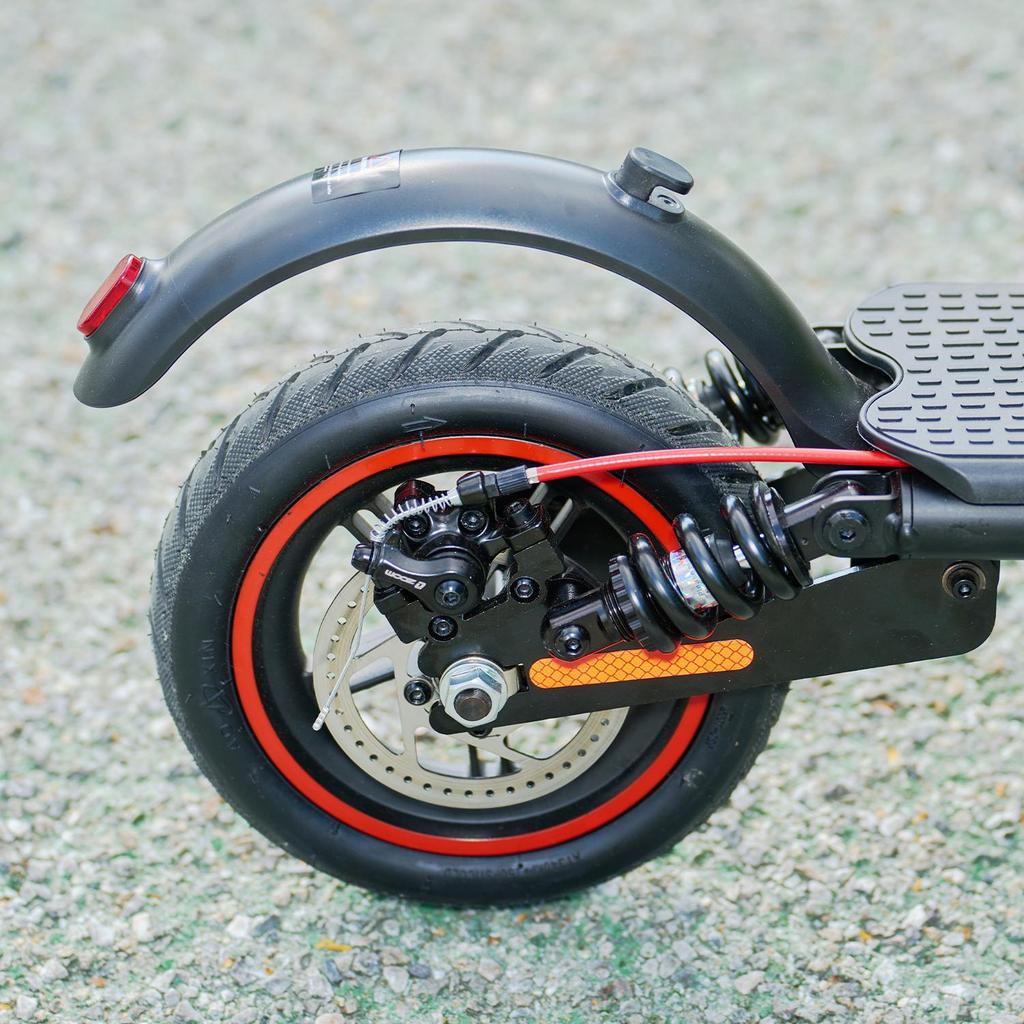 W7 Electric Scooter 650W 10.5Ah 8.5'' Pneumatic Tires Rear Disc Brake 25KM/H Max Speed 27-37KM Range Adult Electric Scooters