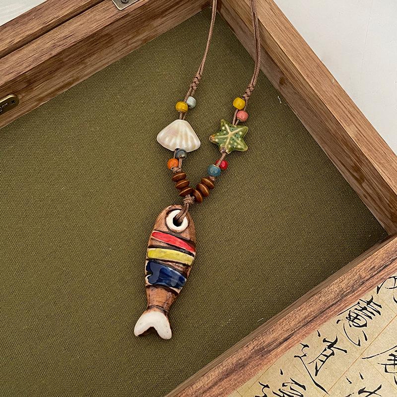 Painted ceramic fish necklace, Bohemian style woven rope necklace, women's vintage high-end beaded clavicle chain