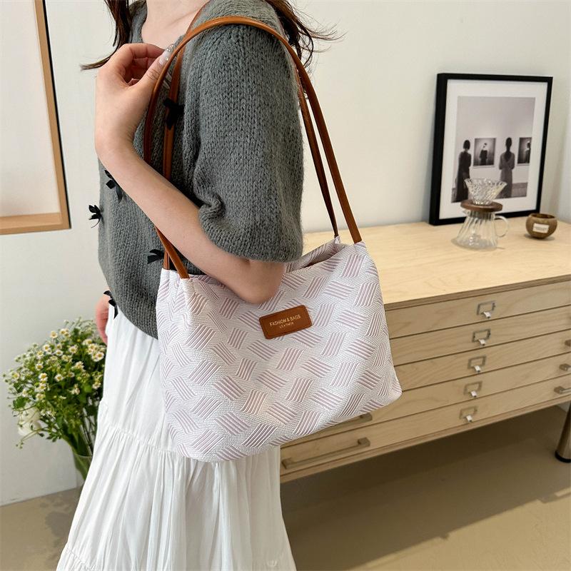 Large Capacity Trend Foreign Style Women's Bag 2025 New Retro Student Casual Shoulder Armpit Bag Fashion Tote Bag