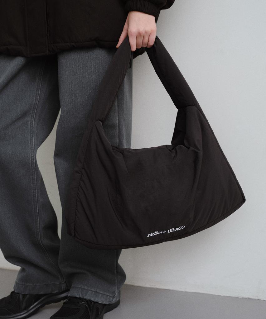 Urago Large Padded Bag