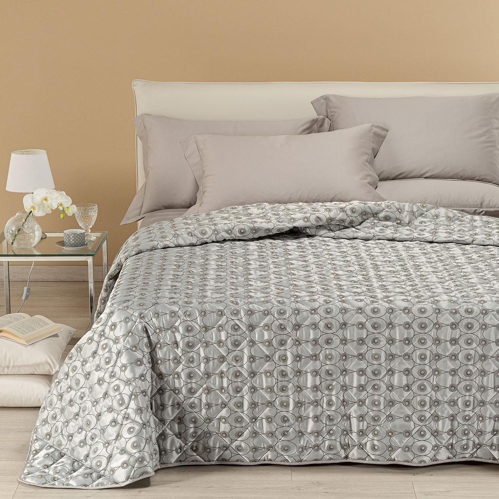 Spring Jacquard Satin Bedspread Collins Dreaming