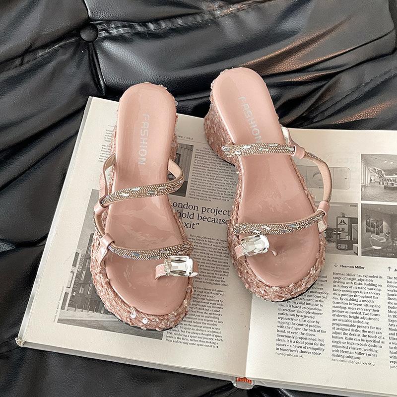 Thick-bottomed wedge slippers women's new summer outer wear fashion sequins transparent one-word set toe high-heeled sandals women