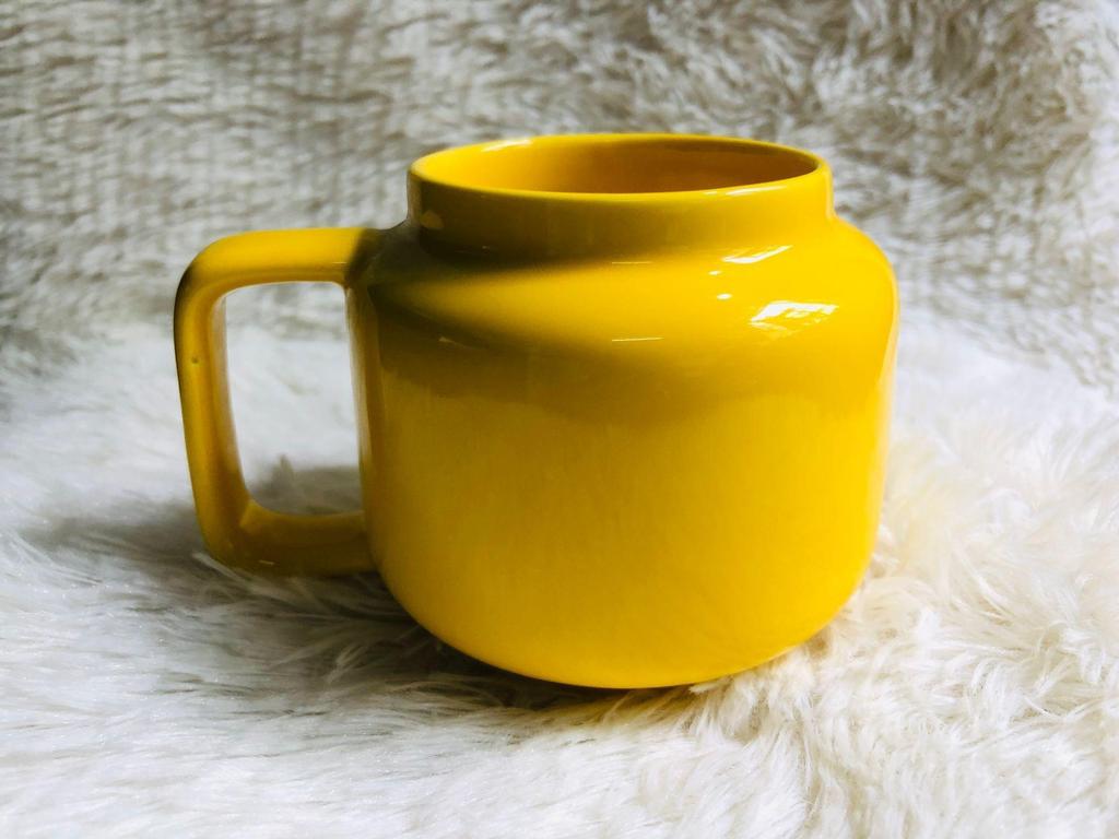 Creative Personality Cute Expression Ceramic Mug | Little Figure Head with a Smiling Face | Unique Gift Cup for Drinking Water.