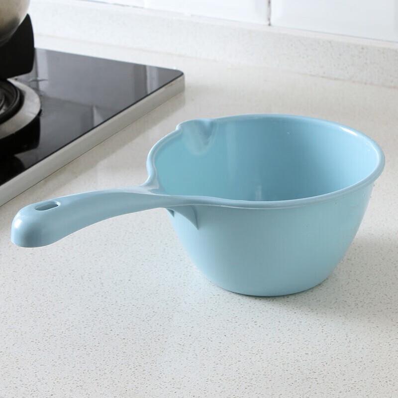 Plastvattenhäv för resor