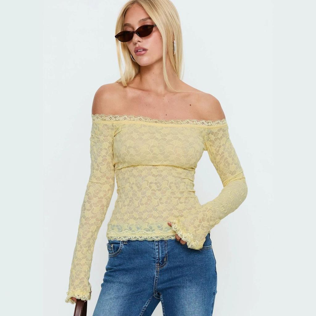 Top a maniche lunghe in pizzo popolare europeo e americano, aderente e leggermente trasparente, corto, sexy stile Spice Girl, monospalla, versatile, da indossare sotto
