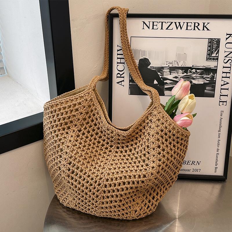 New Fashion Casual Lazy Wind Woven Tote Bag Commuting Light Hollow Armpit Shoulder Beach Bag Women