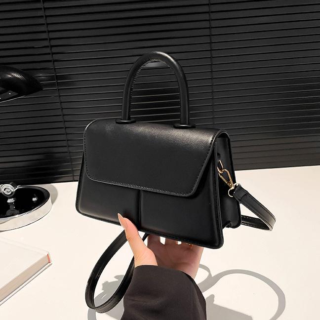 2025 new summer fashion simple trend personality foreign casual portable shoulder crossbody small square bag woman