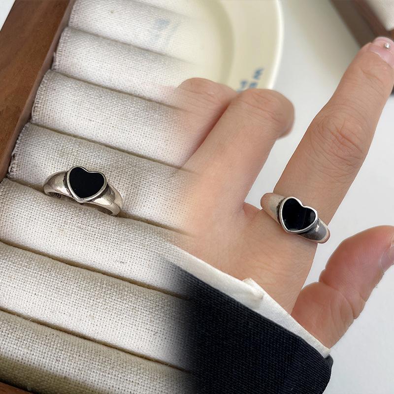 Punk Retro Black Love Ring Set Light Luxury Minority Exquisite Hiphop Ring Fashion Ring Female Couple Index Finger Ring
