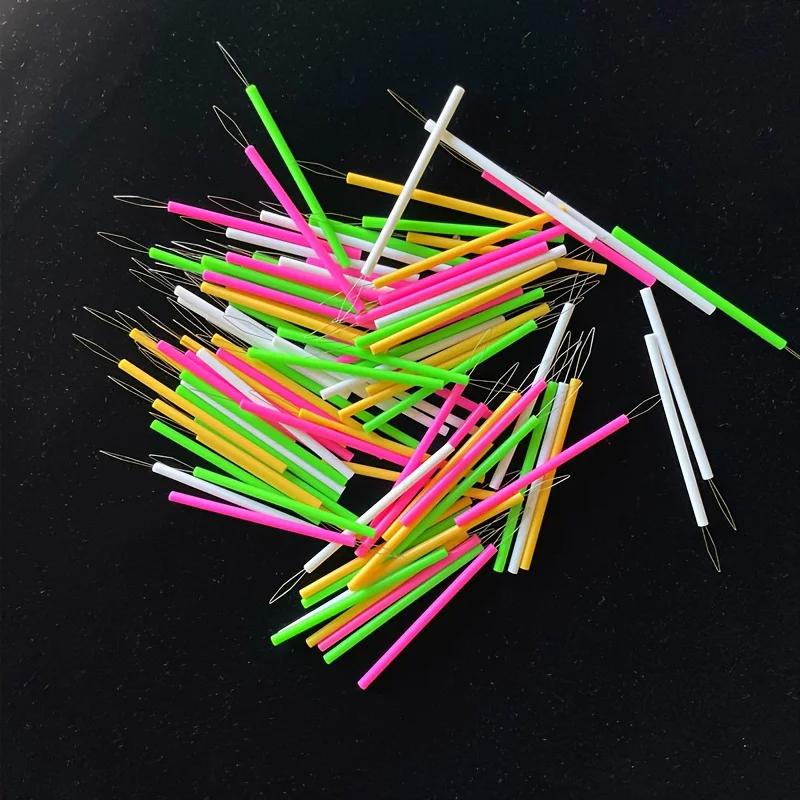 5-piece Essential Plastic Threading Tool Set for Sewing - A Convenient Sewing Tool Suitable for Beadwork and Handicrafts