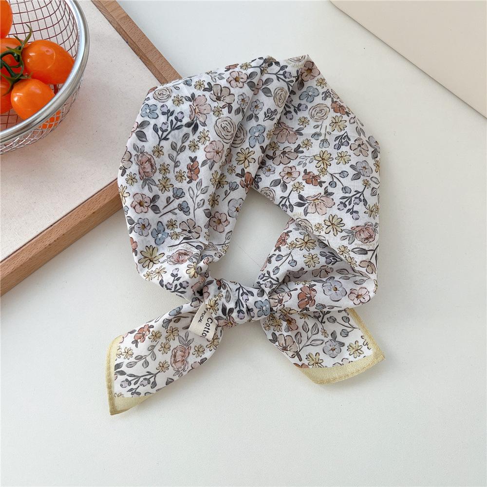Korean literary and artistic decoration small silk scarf Korean version fashionable versatile spring and summer fresh and breathable cotton and