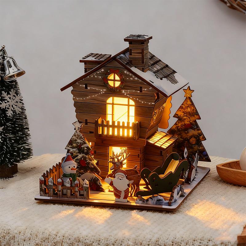 3D Wooden Christmas House Puzzle Model - Micro Landscape Scene Decor