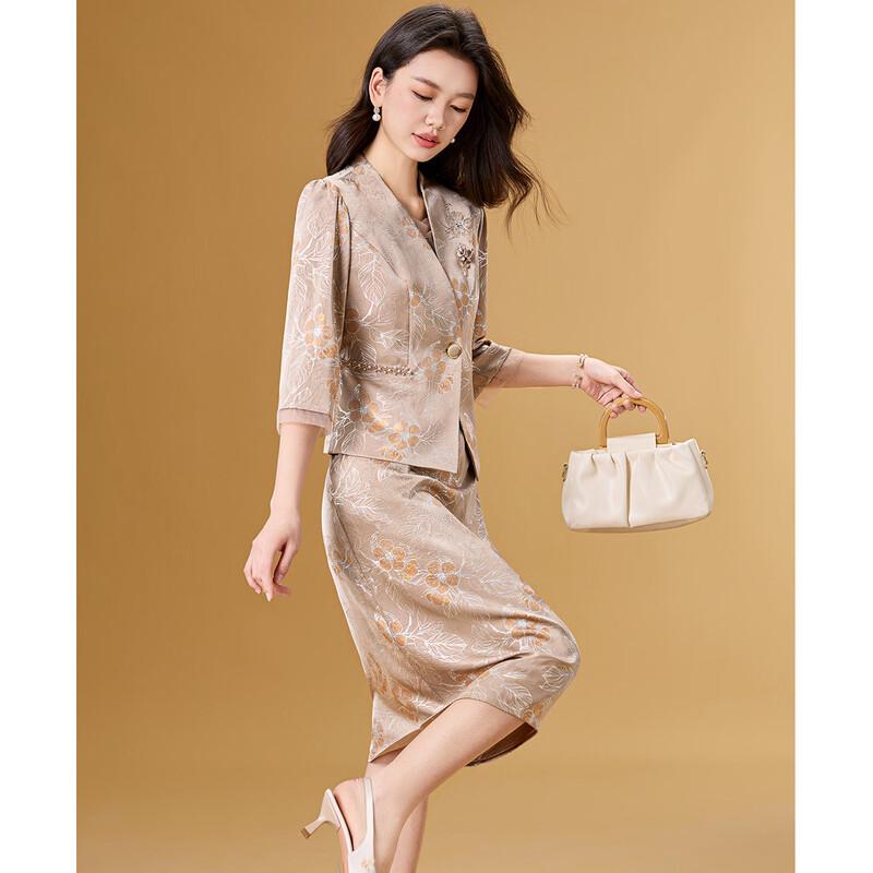Completo gonna con giacca jacquard floreale e revers a tacca Meilanni