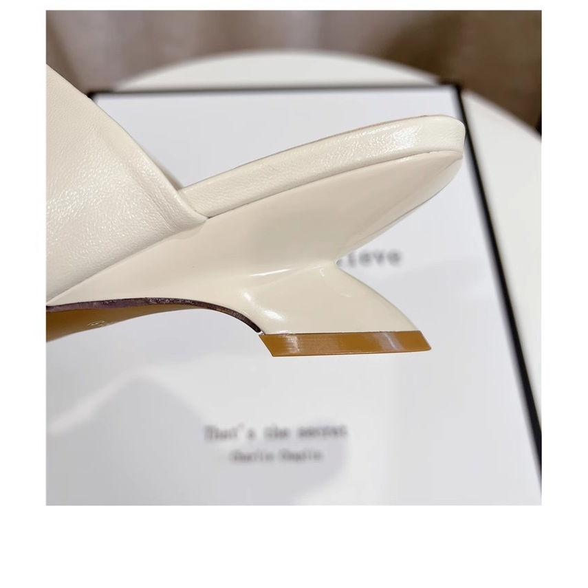 Fashion On A Wedge Shoes Woman 2025 Female Slippers Square Toe Beige Heeled Sandals Luxury Slides New Cover Black Designer Pleated