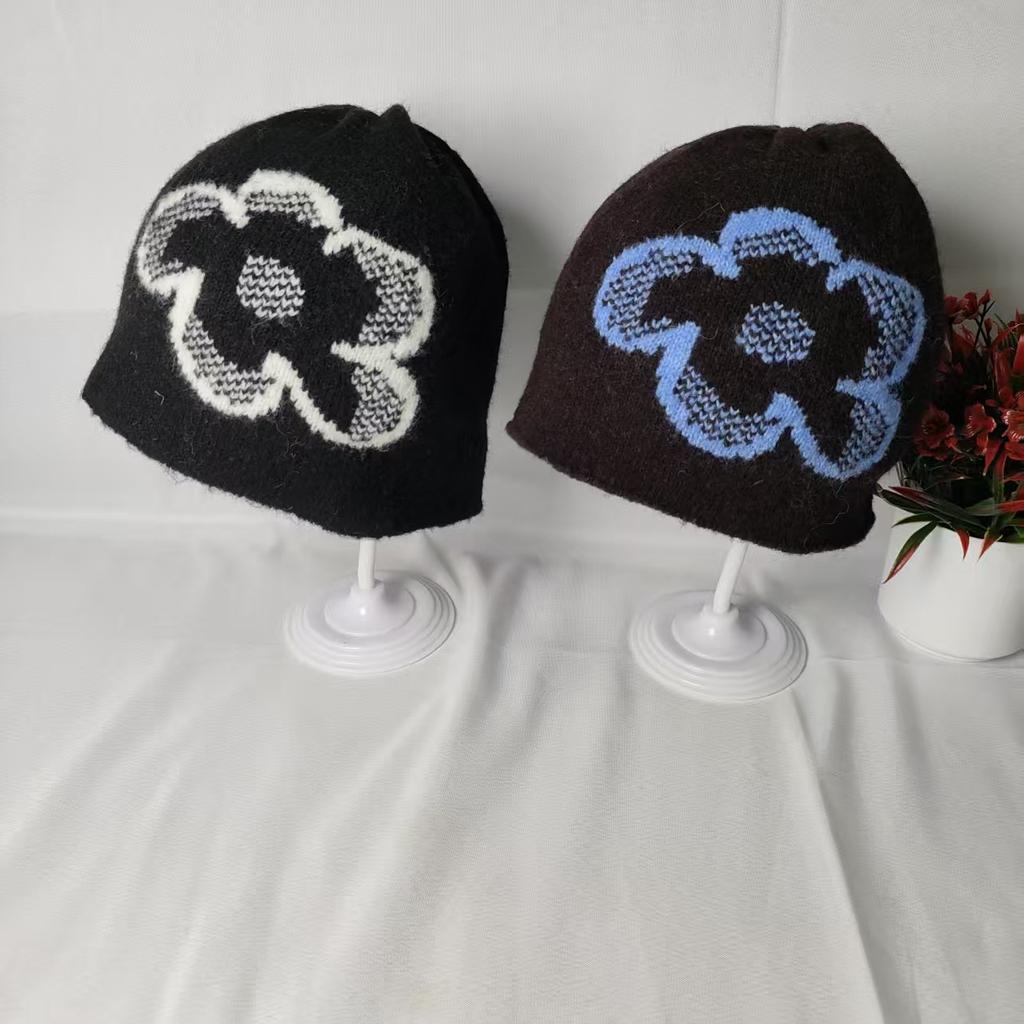 Cold Hat, Big Head Circumference Hat, Women's Winter Stacking Hat, Warm and Cold-proof Ear Protection, Head Hat, Jacquard Wool Hat.