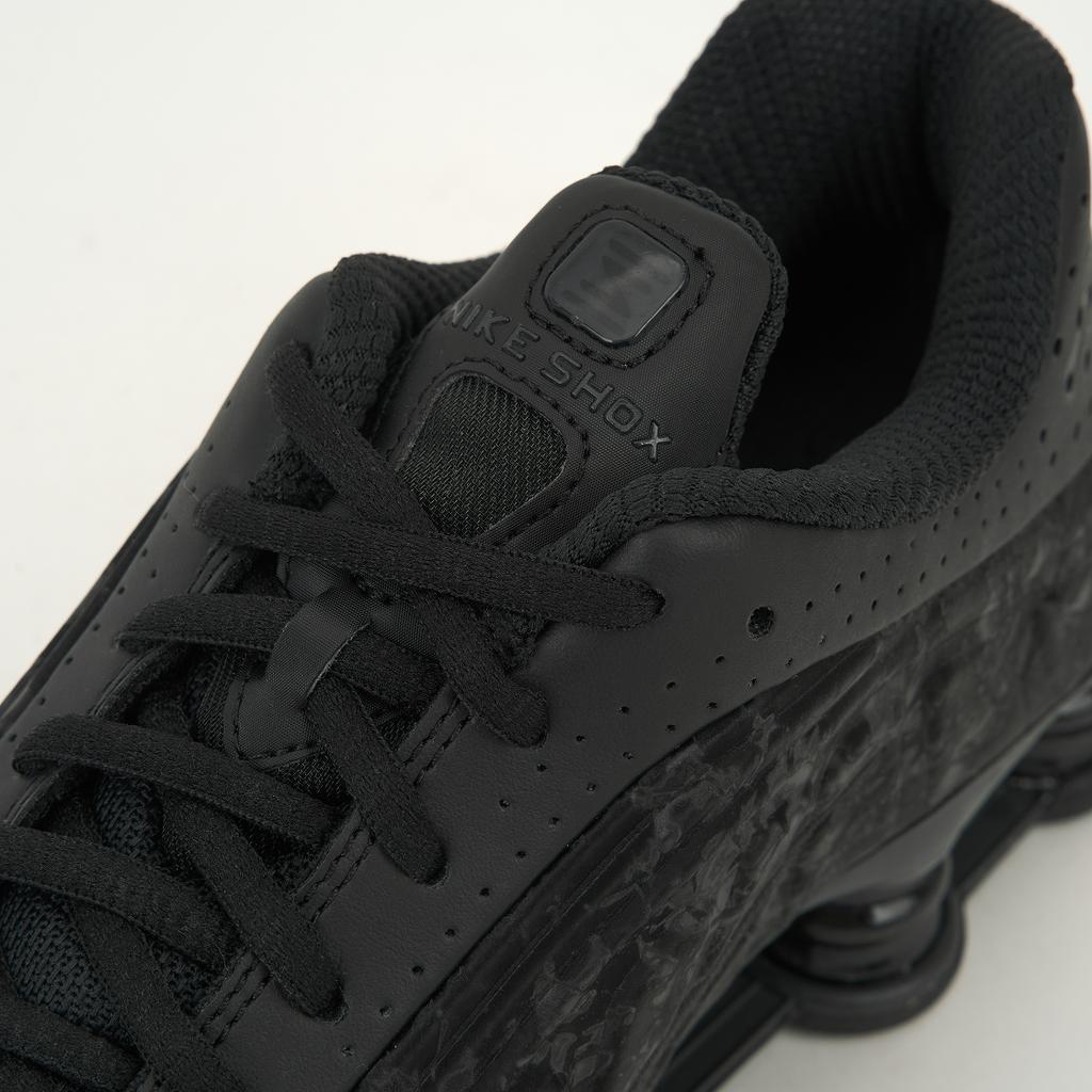 Nike Shox R4 Black Floral Women Sneakers Dark-Smoke-Grey HV0934-002