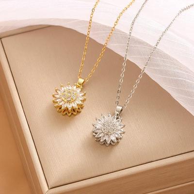 Hot-Selling Sunflower Necklace: Simple, Natural & Versatile Pendant On Clavicle Chain for Women