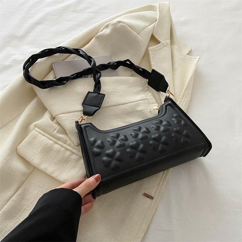 Stylish Pu Leather Shoulder Bag Trendy Street Style Chic Quilted Design For Women 2024