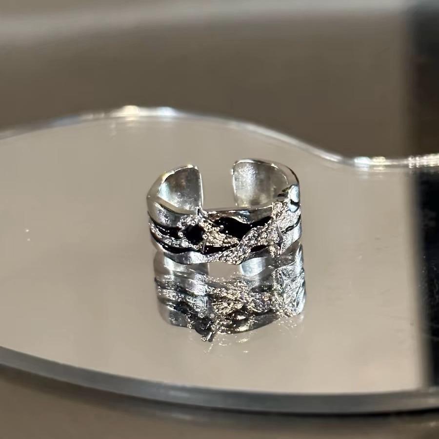 Bague - Genre spécifique, Design de niche, Bague de doigt simple, Style minimaliste, Look sophistiqué, Bague ouverte