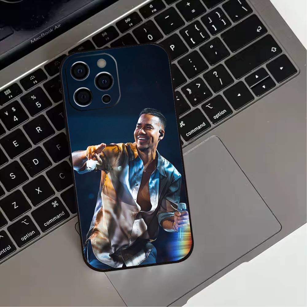 Singer Romeo Santos  Phone Case For iPhone 17,16,15,14,13,12,11 Plus,Pro Max,XS,Soft Silicone Black Cover