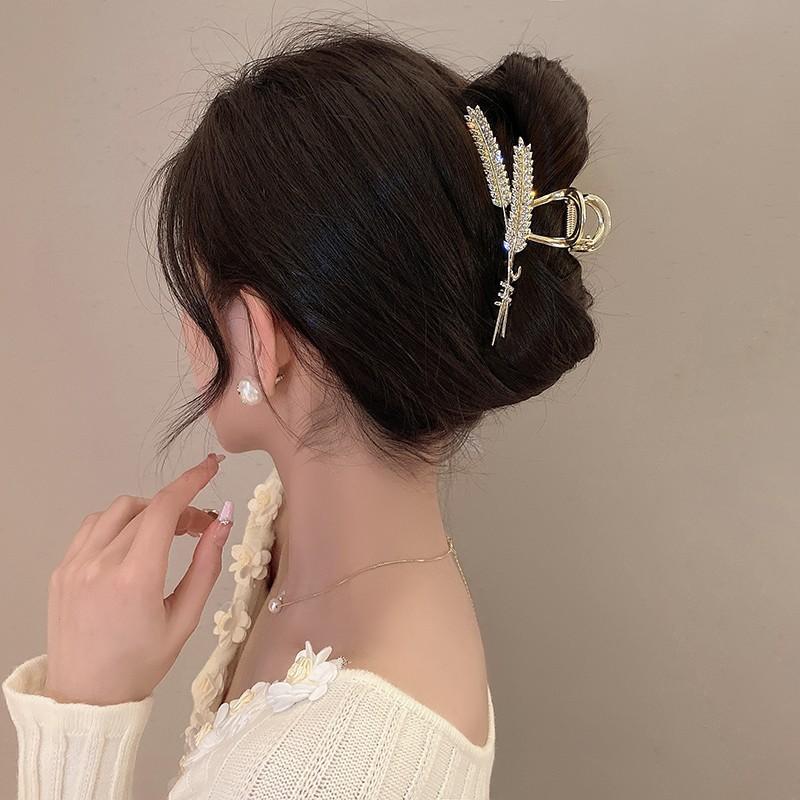 Exquisite Rhinestone Wheat Claw Clip Metal Geometric Shark Crab Hair Clip Hairpins Barrettes For Women Fashion Hair Accessories Headwear