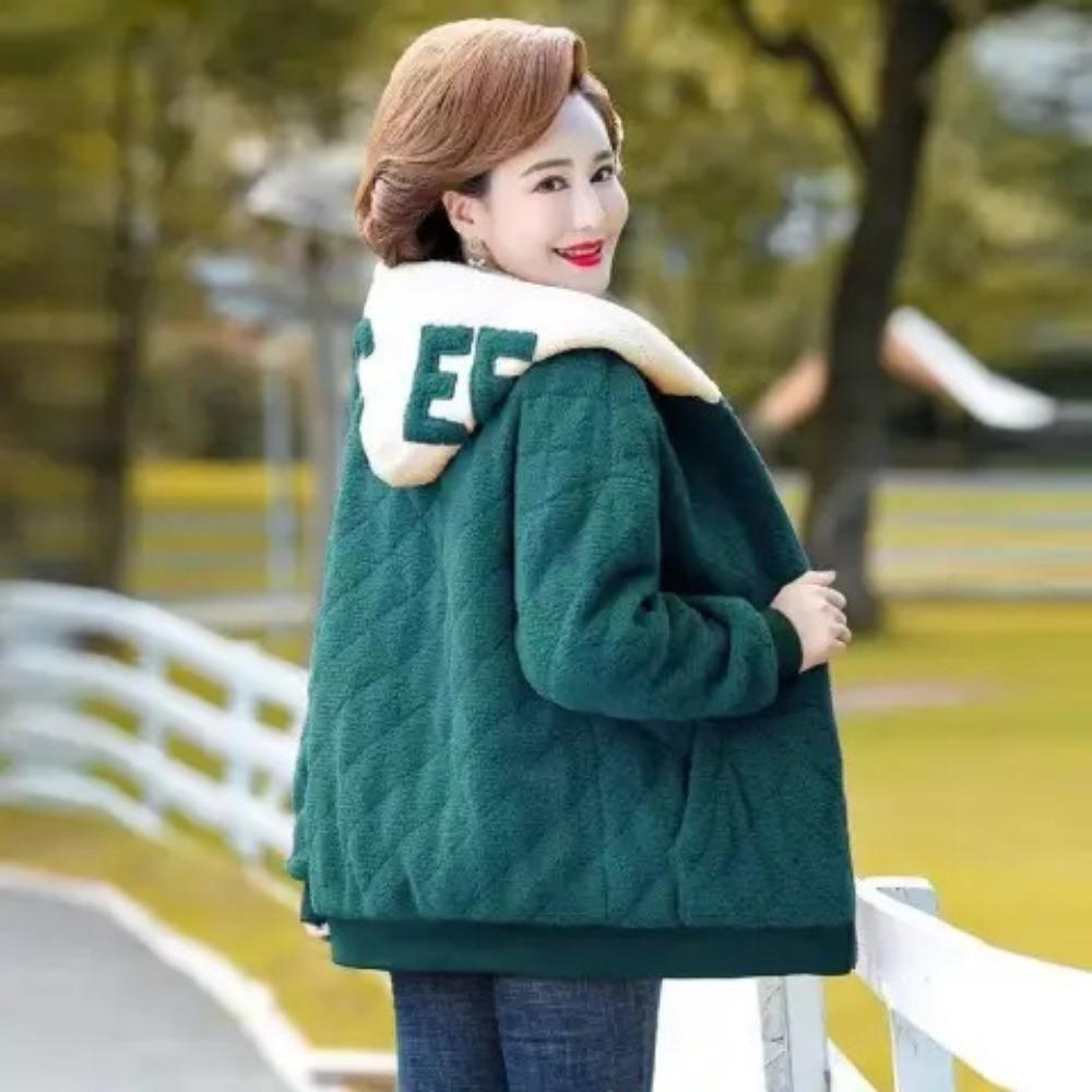 Осенне-зимняя куртка из овечьей шерсти для женщин среднего возраста — фото 3