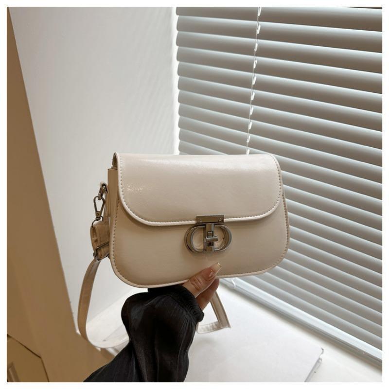 

Small bag women s spring new retro versatile chain shoulder messenger bag lock small square bag білий