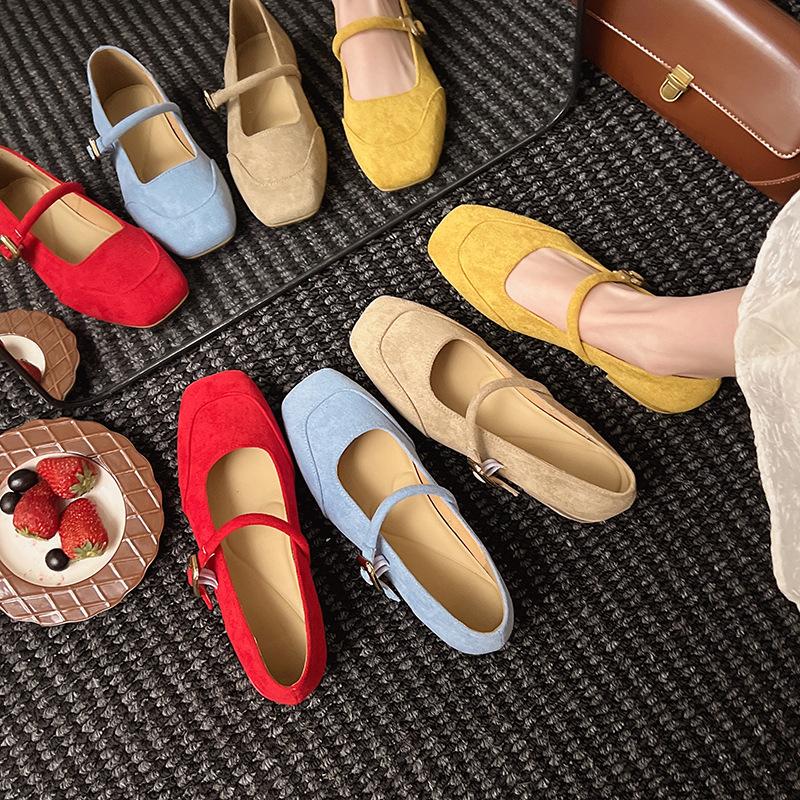 French Mid-heeled Shoes for Women's Autumn 2025 New Outer Wear Design Sense Bag Head Single Shoes Temperament Socialite Mary Jane Shoes