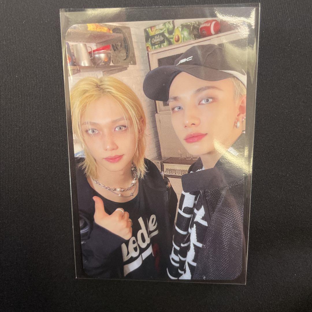 

[USED] straykids hyungrix unit late pop up