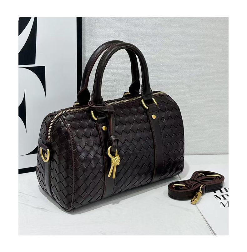 Bolsa de Mão Tecida em Couro de Vaca Diamante Outono/Inverno 2025: Bolsa Versátil para Negócios, Deslocamento, Ombro e Mensageiro