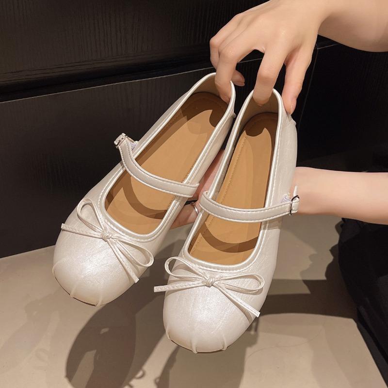 Fashion French Shallow Mouth Mary Jane Shoes Women's 2025 New Temperament Bow Knot with Soft Sole Versatile