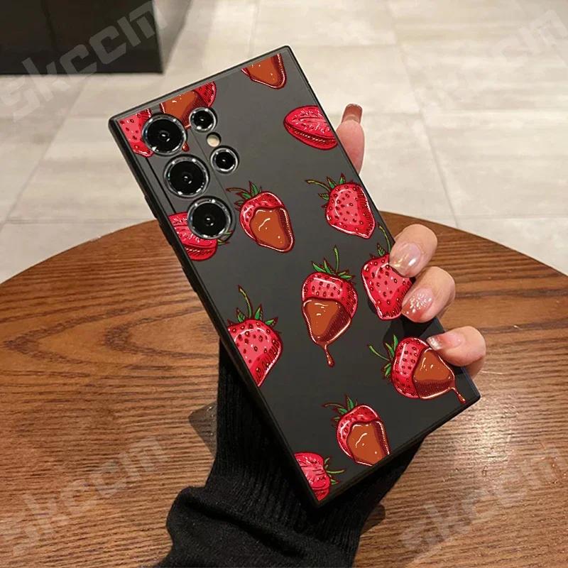 Strawberry Pattern Phone Case For Samsung Galaxy S25 S24 Ultra S23 S22 Plus S20 FE A54 A55 A15 A35 A50 A51 A71 A72 A73 Cover