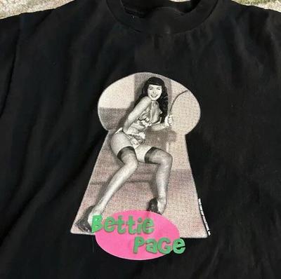 Vintage 90s Bettie Page Black Cotton All Size S-5XL Gift For Fan T-Shirt HRL53 Unisex T-Shirt