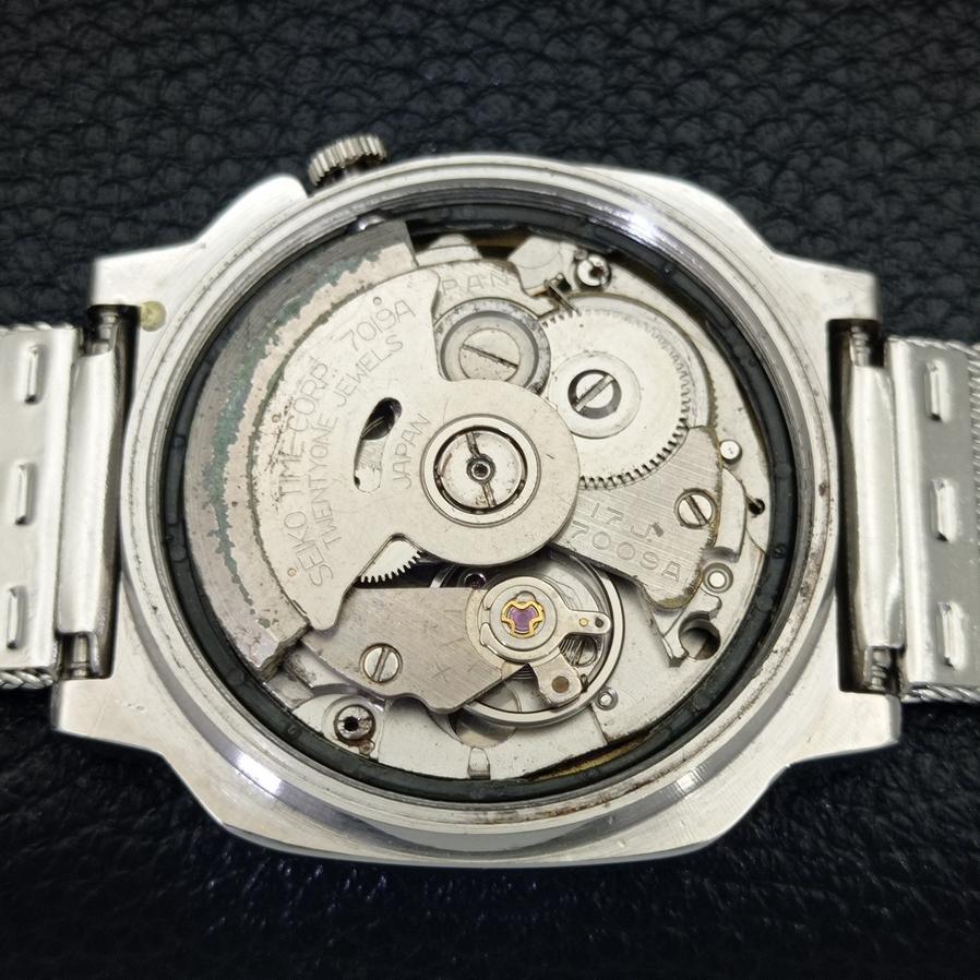 USED MENS DAY/DATE SEIKO 5 JAPAN 7009A AUTOMATIC ORIGINAL DIAL WATCH a427877-2 R1054-a427877